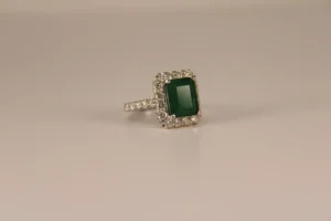 140 10319 Em And Dia Ring