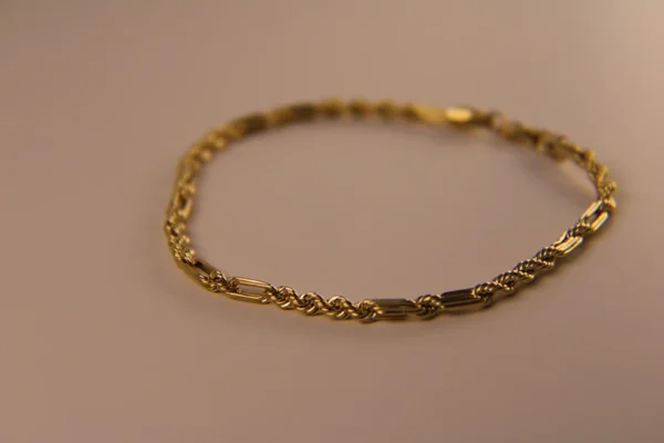 325 10031 Yellow Figarope Bracelet