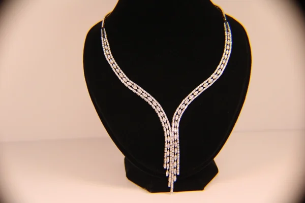 440 10006 Tdw 5.96 Magazine Necklace