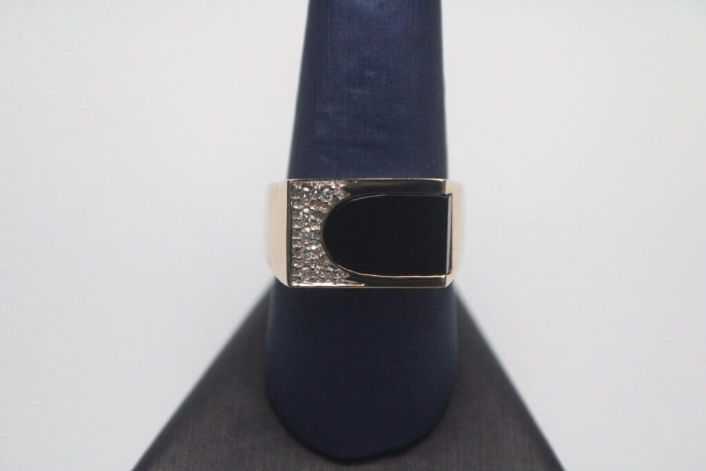 10KY Onyx & Diamond Ring